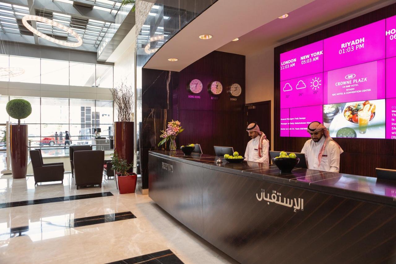 Crowne Plaza Riyadh - Rdc Hotel & Convention By Ihg Екстериор снимка Reception