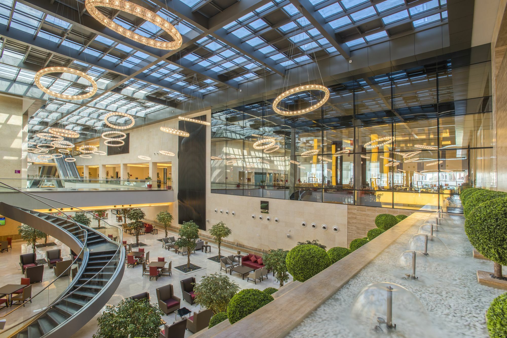 Crowne Plaza Riyadh - Rdc Hotel & Convention By Ihg Екстериор снимка The lobby of the hotel