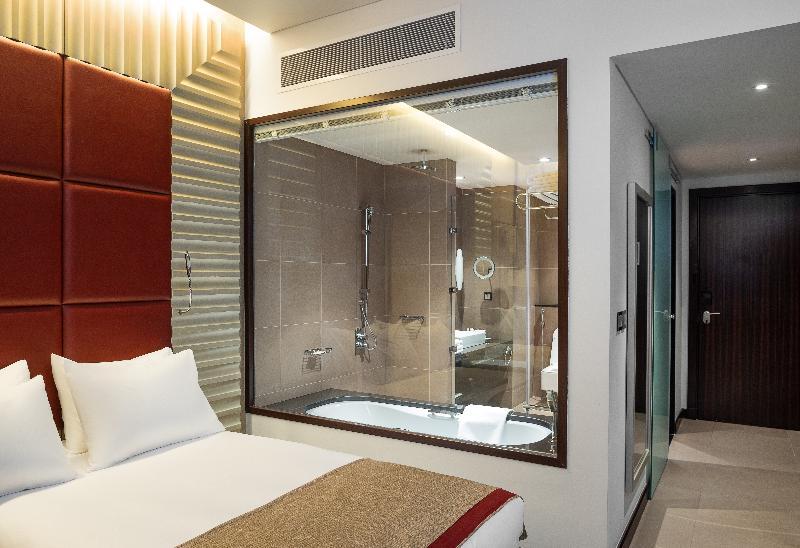 Crowne Plaza Riyadh - Rdc Hotel & Convention By Ihg Екстериор снимка A room at the hotel